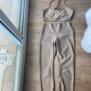 Nude Airlift legging with match sport bra